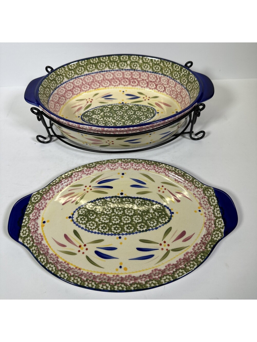 Temptations Old World Oval Baking Dish 2.5 qt Casserole Dish, Lid and Rack